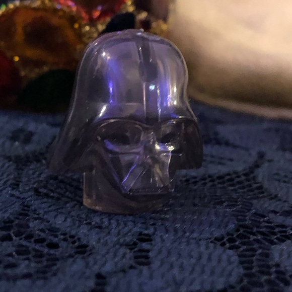 Darth Vader - “Kinder Egg Surprise” Star Wars Toy Bust - Picture 2 of 2